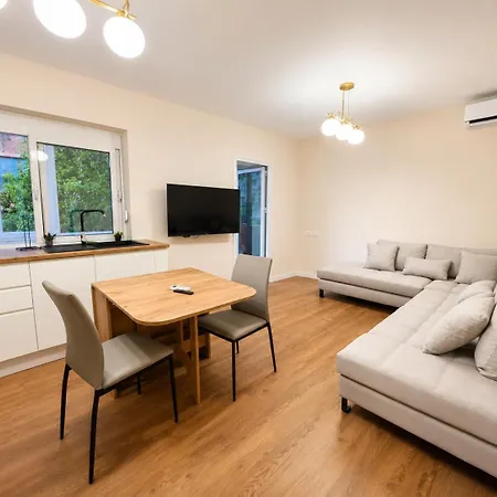 Spot Apartment *